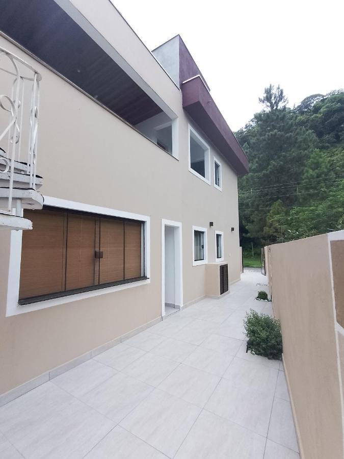 Chales Todo Azul Do Mar-Condominio! Карагуататуба Екстериор снимка